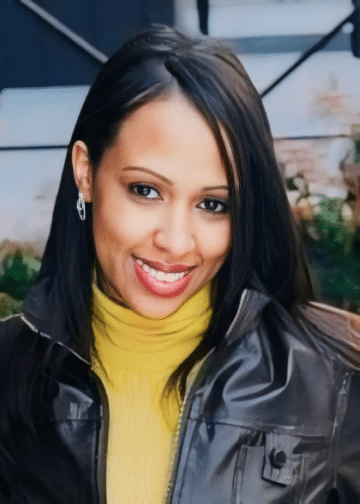 Latina Logistics Leader: Empowering Small Trucking Businesses with Smart Solutions