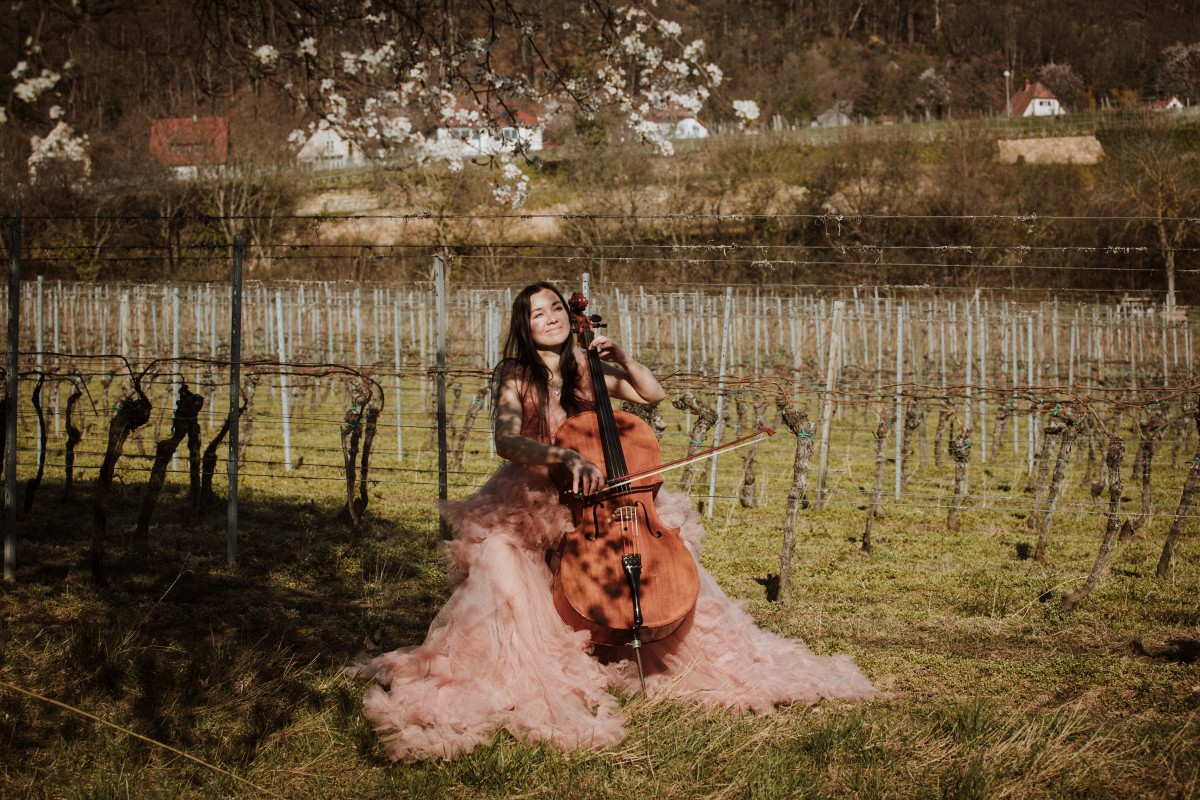 The Sound of Liberation: Louise Thiele on Turning East German Struggles into Musical Strength