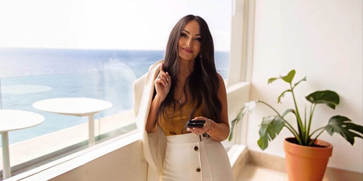 Jill Hollins: From Missing Moments to Making Memories — Redefining Success Through Purpose, Leadership & Lifestyle