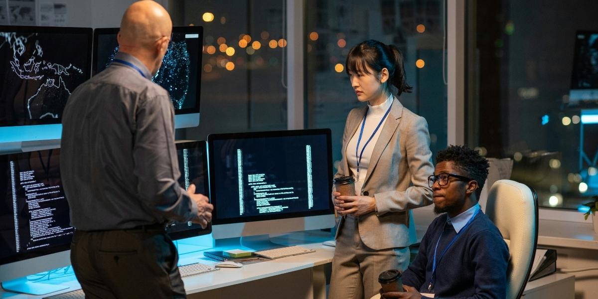 AI Bubble Debate Continues as Valuations Rise Across Tech Industry