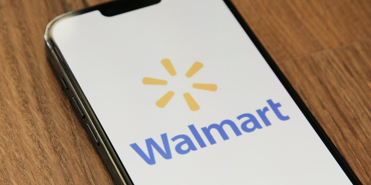 Apple Pay Remains Off Limits at Walmart Despite Growing Demand