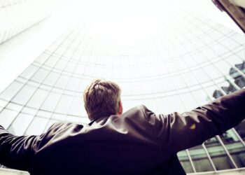 The Power of Connection and the Services That Propel CEOs to Business Excellence