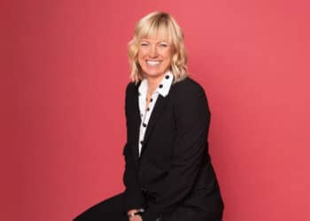 Kerry Siggins: Pioneering Employee Ownership at StoneAge Holdings