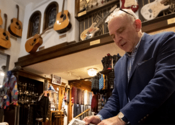 Lansky Bros. Clothier to the King – A Timeless Legacy Continued by Hal and Julie Lansky