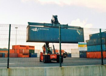 Sustainable Shipping: Eco-Conscious Solutions for Greener Logistics and Their Impact on the Supply Chain