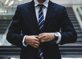 Michael Timm Shares Insights into the Essential Tips for Building a Diversified Investment Portfolio