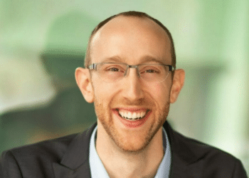 Challenging the Status Quo in Neuropathy Care- Dr. Justin Wubben’s Personalized Approach to Pain Management, Relief & Regeneration