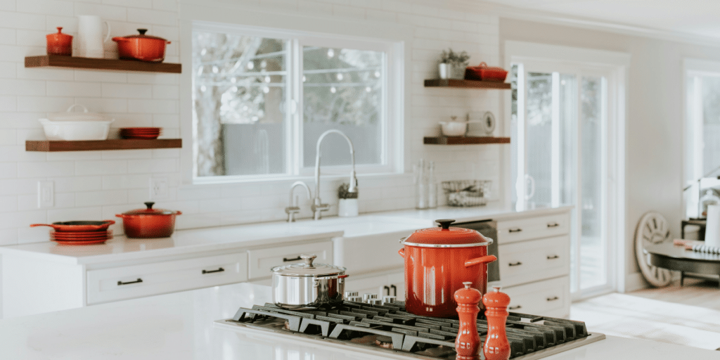 Glass Splashbacks: A Professional Kitchen Fitter's Guide