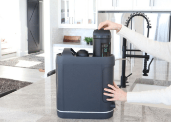 Jacob Rogers Founder and CEO of Ultralux Health