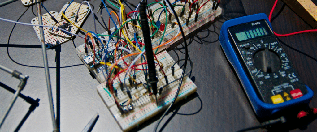 Key Factors to Consider Before Hiring NJ Electricians