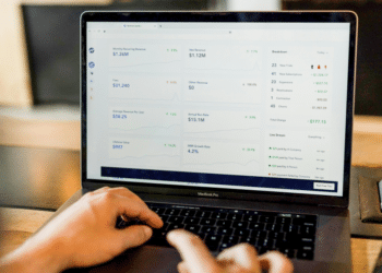 Key Reasons Major Business Transactions Need a Legal Review