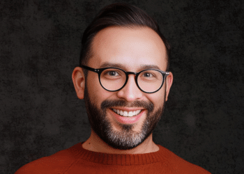 Luis Gonzalez- Pioneering Refurbished Tech with BuySPRY