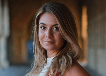 The Entrepreneurial Journey of Yasmin Bashirova and Wrapt