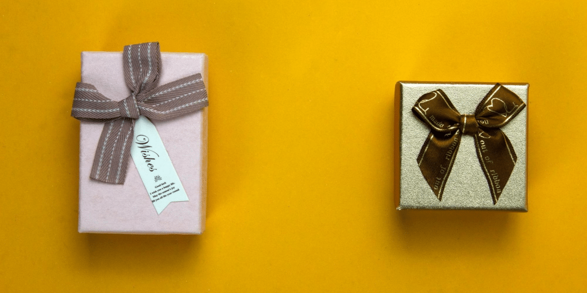 Understanding The Art of Curated Gifting