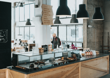 Essential Insurance Considerations for Food Service Businesses