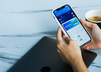 How Socioeconomic Backgrounds Affect Investing