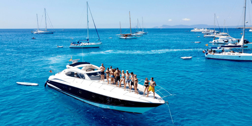 How to Plan the Perfect Yacht Charter Experience in Greece