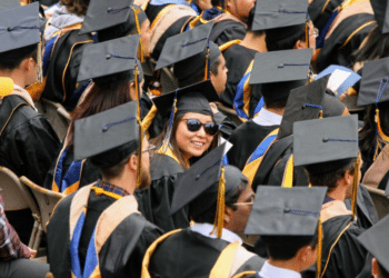 Lihong Hicken: Journey of Entrepreneurship and Determination