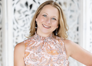 Business Skills to Center Your Side Hustle