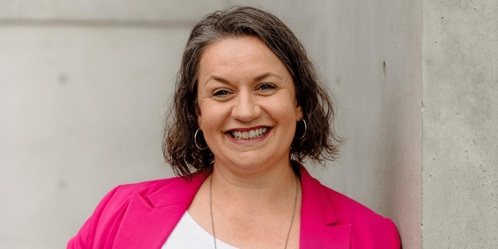Emma Clark Empowering Leaders Through Emotional Intelligence