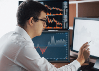 Explore Franchising- Proven Model, Less Risk