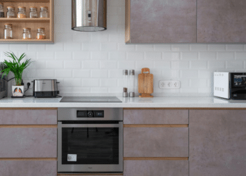 10 Kitchen Renovations That Require Professional Help