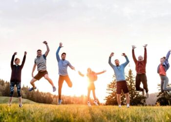 Breaking Addiction Stigma Through Peer Support