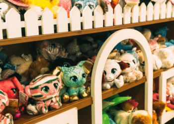 Creative Holiday Strategies to Sell Children's Items