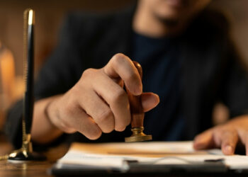 Starting Your SQE Prep: What Every Aspiring Solicitor Should Know