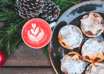 The Benefits of Attending Christmas Shows with Dinner for Holiday Cheer