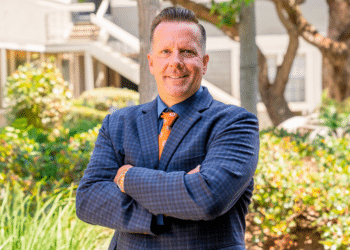 Dean Chiaravallotti Shines a Light on Solar and Battery Warranties