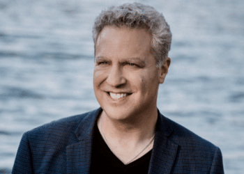 Dr. Adam Dorsay: The Man to Seek Out to Boost Connection