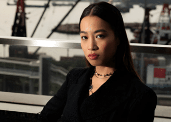 The Me2x2 Wave Yi Zhou's Vision of Triumph Over Trauma