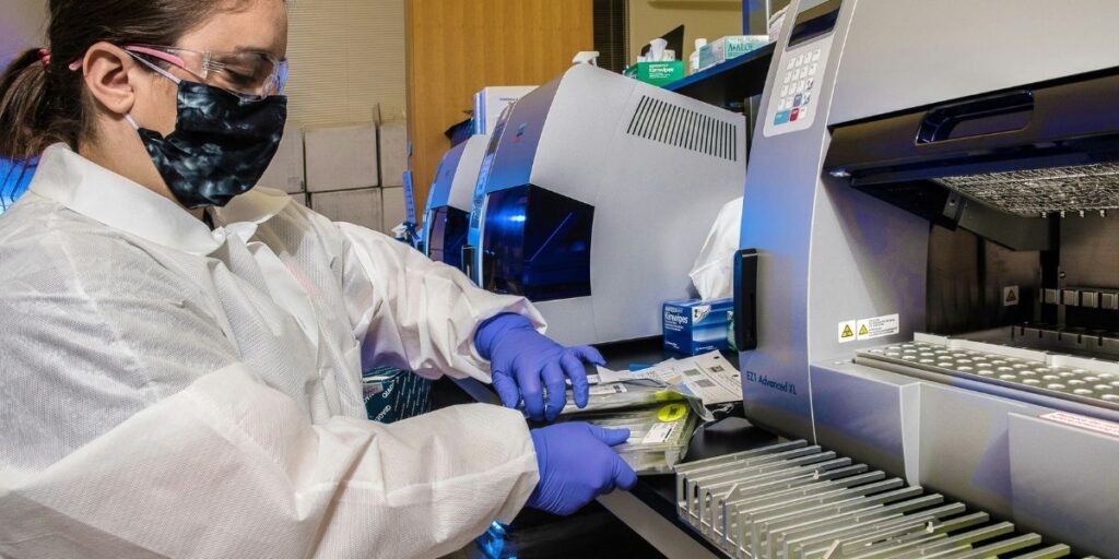 How to Find Cleanroom Supplies for Your Company’s Lab