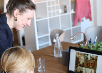 Integrating Gen Z: Bridging Generations in the Workplace