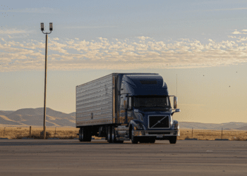 Why Dry Van, Flatbed, and Reefer Trucking are Essential for Your Logistics Needs?