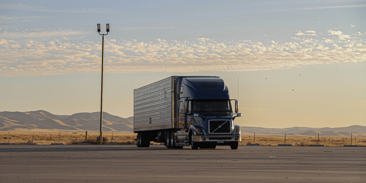 Why Dry Van, Flatbed, and Reefer Trucking are Essential for Your Logistics Needs?