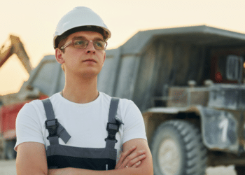 Which Businesses Need Workmen's Compensation and Commercial Vehicle Insurance?