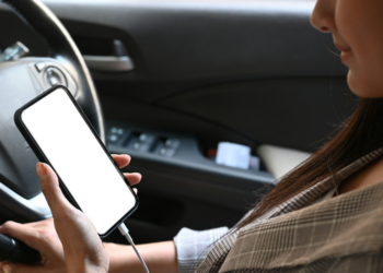 The Right Amount of Time to Charge Your Phone Before Leaving