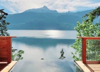 From City Life to Serene Retreats: The Story of Private Hot Springs in Kootenays, British Columbia
