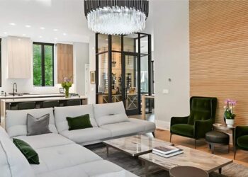 The Essential Skill Every Luxury Home Designer Needs: It’s Not Just About Style