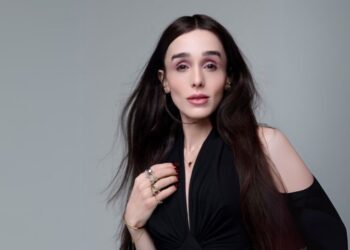 Darwin Del Fabro - The Art of Self-Discovery: Embracing the Colors Within