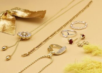 Empowering Communities Through Jewelry: How Tia Ballard is Redefining Network Marketing