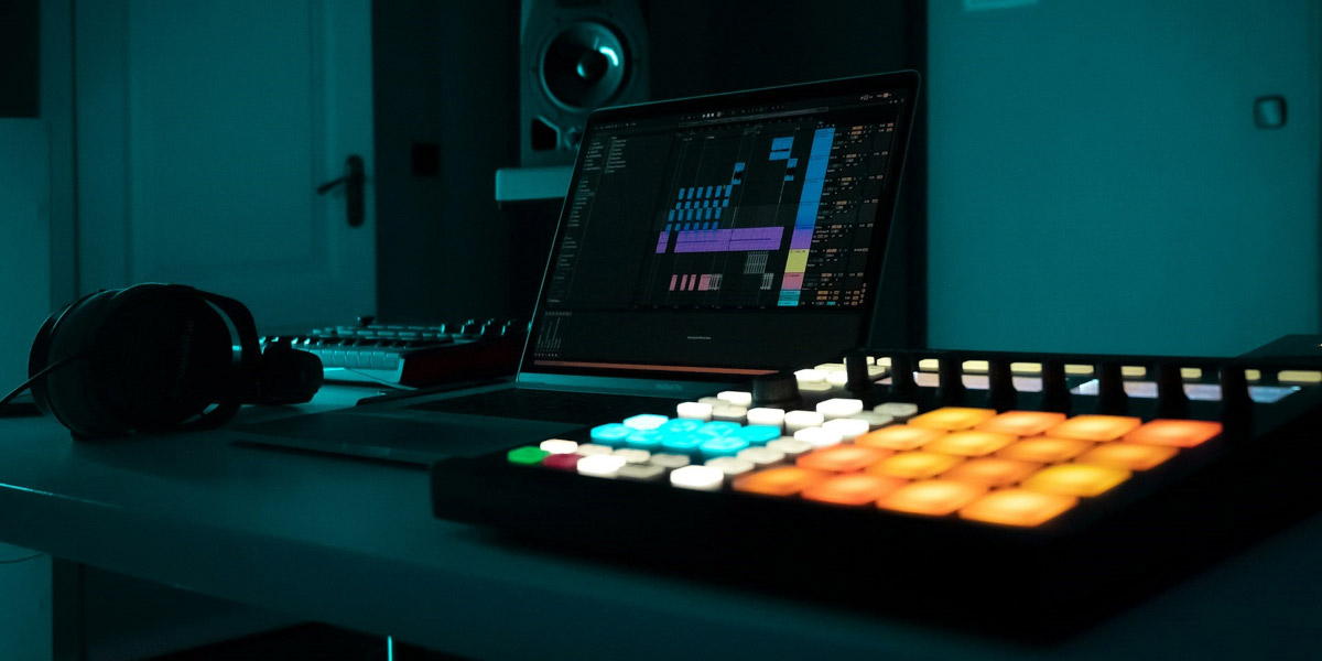 How Technology is Revolutionizing Music Production and Composition