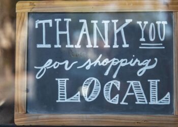 Building Trust and Authority Locally: A Small Business Owner's Guide