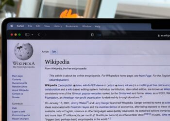 How to Get a Wikipedia Page For Yourself