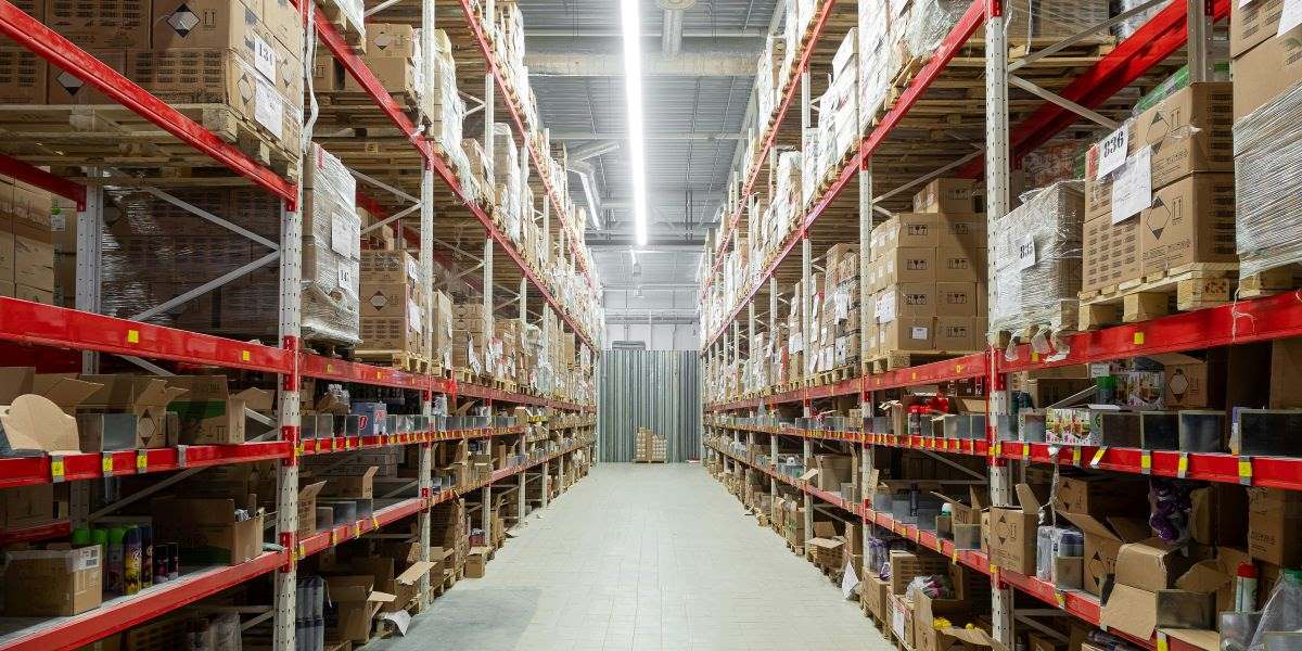 How to Improve Warehouse Operations in 2025: Practical Tips and Insights