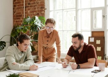 Essential Steps Every Entrepreneur Should Consider Before Starting a Consulting Business