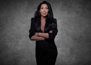 Leah Lockett: From Corporate Real Estate to Leadership in Network Marketing