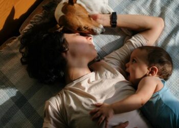 The Benefits of Family Co-Sleeping Practices